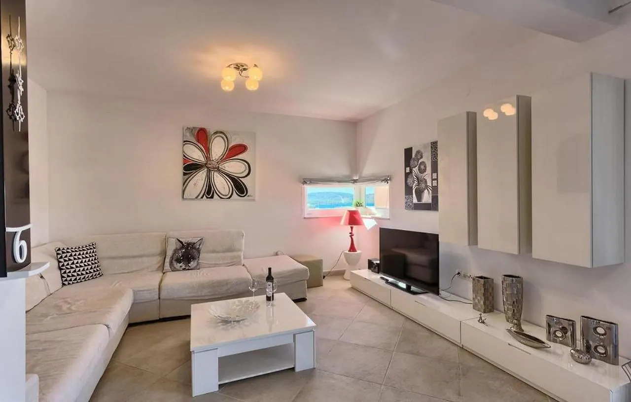 Luxury Apartment Black&White With Pool Trogir 0*,  Croatia