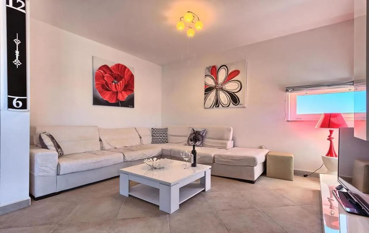 Luxury Apartment Black&White With Pool Trogir 0*,  Croatia